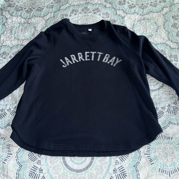 Women’s Pullover - Picture 1 of 3